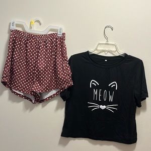 SHEIN Cat and Letter Graphic Tee & Polka Dot Shorts Sleep Set Size Large
